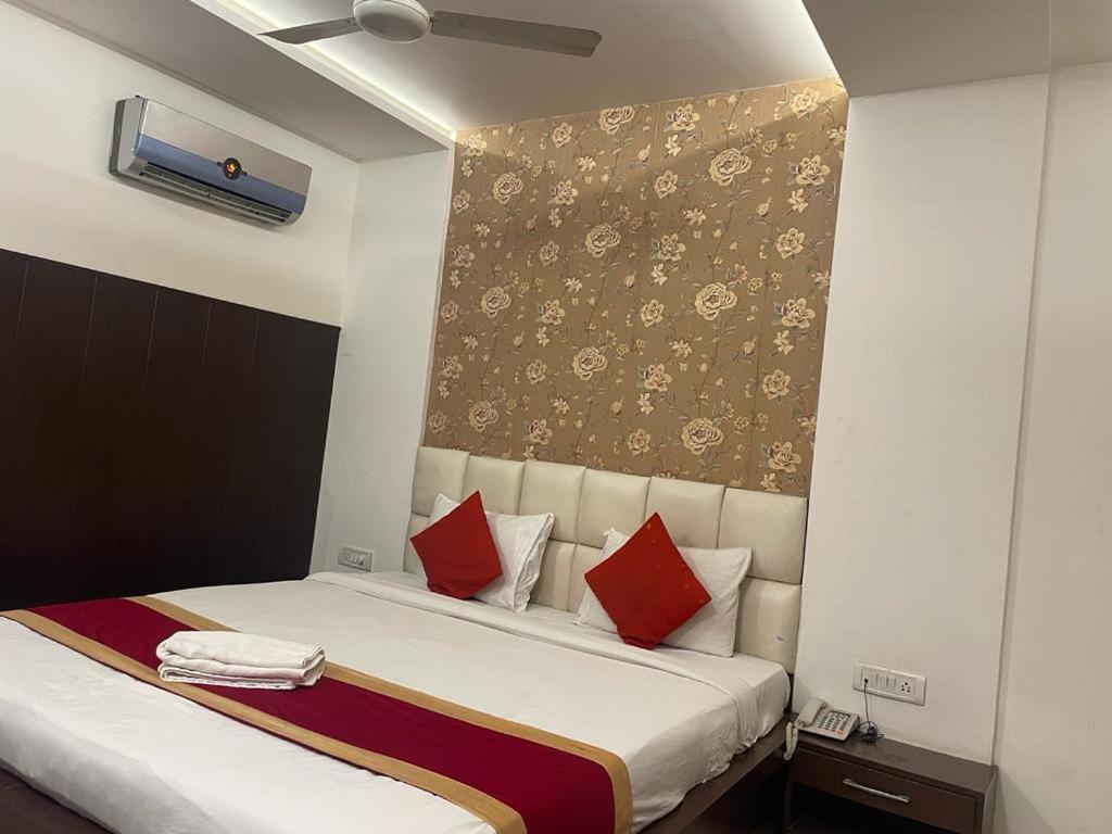 Areeba By The Golden Taj Group & Agra (Uttar Pradesh)